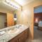 Ski Run 302 by SummitCove Lodging