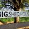 BIG.SHED.HOUSE - هونفيل