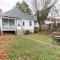 Cozy Cape Cod Bungalow King Queen WD Full Kitchen Wifi Desk