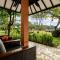 Candi Beach Resort & Spa