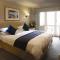 Cobo Bay Hotel