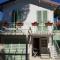 Le Mura Holiday Home