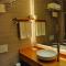 Wes Hotel