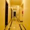 Decale Jewel Stone Hotel