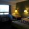 Super 8 by Wyndham Niagara Falls North