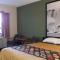 Super 8 by Wyndham Niagara Falls North