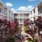 Corporate Inn Sunnyvale - All-Suite Hotel