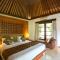 Villa Seriska Satu Sanur Luxury 4-Bedroom Villa with Private Beach Access & 24h Security