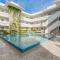 Beach Haus Key Biscayne Contemporary Apartments