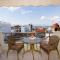 Hotel Viana