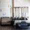 Paris-Irini Studios And Apartments