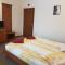 Foto: Guest House Markovi Aheloy 61/75