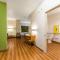 Super 8 by Wyndham Kenedy