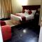 Foto: Wed Plaza Hotel Apartments - Families Only 90/100