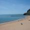 Beachfront Apartment - 2 Terraces - Stunning Sunrises
