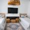 Beachfront Apartment - 2 Terraces - Stunning Sunrises