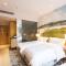 Caravel Hotel