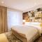 Caravel Hotel