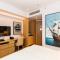 Caravel Hotel