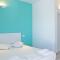Hillside Studios & Apartments