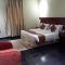 Foto: Wed Plaza Hotel Apartments - Families Only 59/100