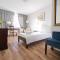 Hotel EKA