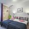 Top Center Rooms & Studio