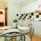 Home Hotel Apartments on Kontraktova Ploshcha - Kiev