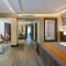 B Business Hotel & Spa