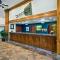 Oxford Suites Hermiston