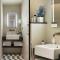 Hotel Ducs de Bourgogne photo 8