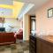 Cavo Seaside Suites