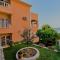 Villa Tonina