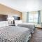 Days Inn by Wyndham Evansdale Waterloo