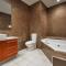 Centenary Peaks Riverview Townhouses Bright