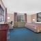 Super 8 by Wyndham Austell/Six Flags