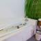 Maha Residence Guest House