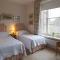 Overtown Manor Bed and Breakfast - Swindon