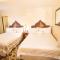 The Emerald Iguana Inn
