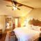 The Emerald Iguana Inn