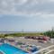 Attache Motel