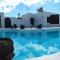 Villa Angela, piscina privada climatizada y vistas al mar cerca de Puerto del Carmen 1200 metros a tu disposición