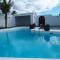 Villa Angela, piscina privada climatizada y vistas al mar cerca de Puerto del Carmen 1200 metros a tu disposición