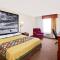 Super 8 by Wyndham Plainview