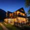 Riverside - Mountain Stay with Sauna