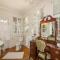 Oak Hill On Love Lane Bed and Breakfast Inn