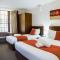 Colonial Lodge Motor Inn