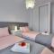 Golden Place Apartment