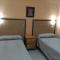 Hostal DS - Velilla de San Antonio