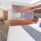 Microtel Inn and Suites Manistee